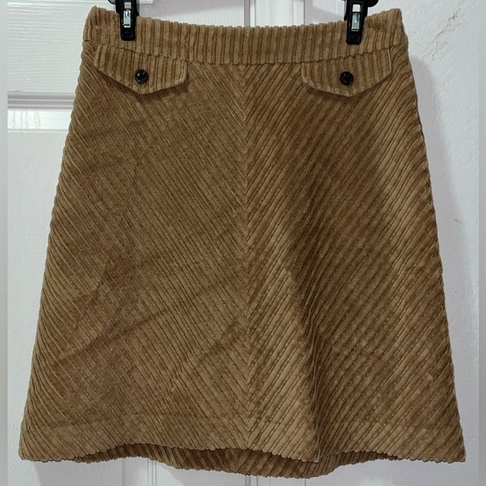 Carnaby Tan Corduroy Women’s Skirt size Medium